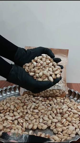 پسته احمد آقایی رفسنجان درجه یک اعلا + انتخابی مطمئن برای تجارت خشکبار + قیمت و خرید عمده